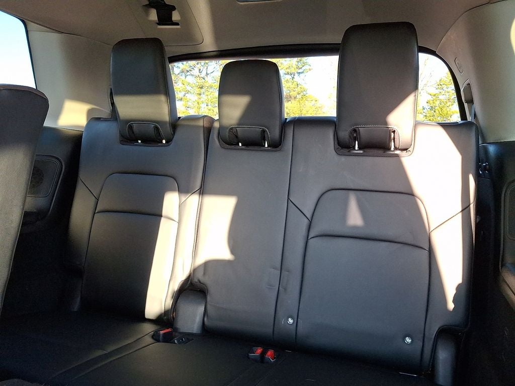 2023 Nissan Pathfinder Platinum 4WD