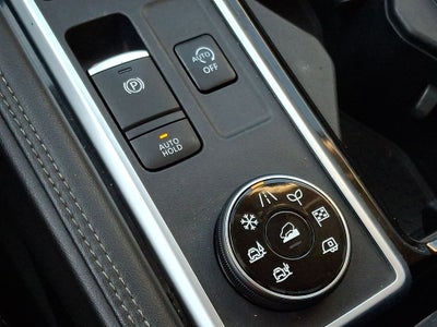 2023 Nissan Pathfinder Platinum 4WD