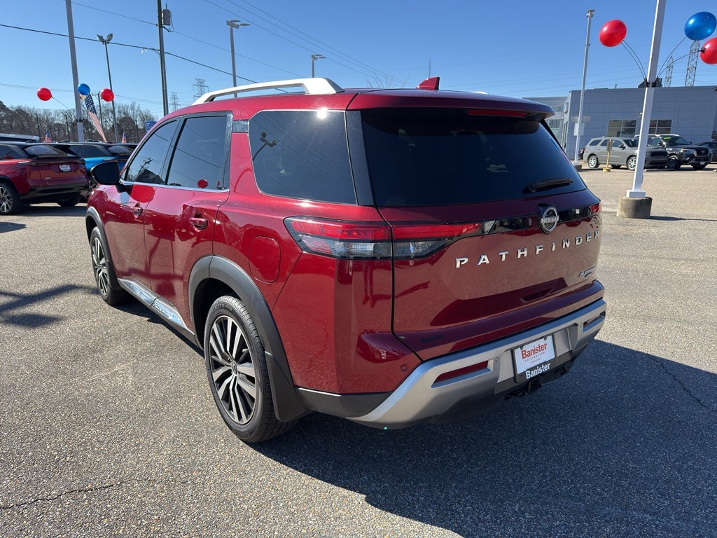 2023 Nissan Pathfinder Platinum 4WD