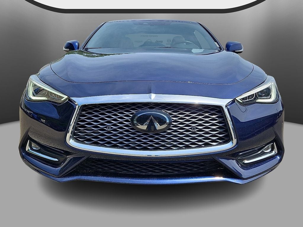 2021 INFINITI Q60 LUXE