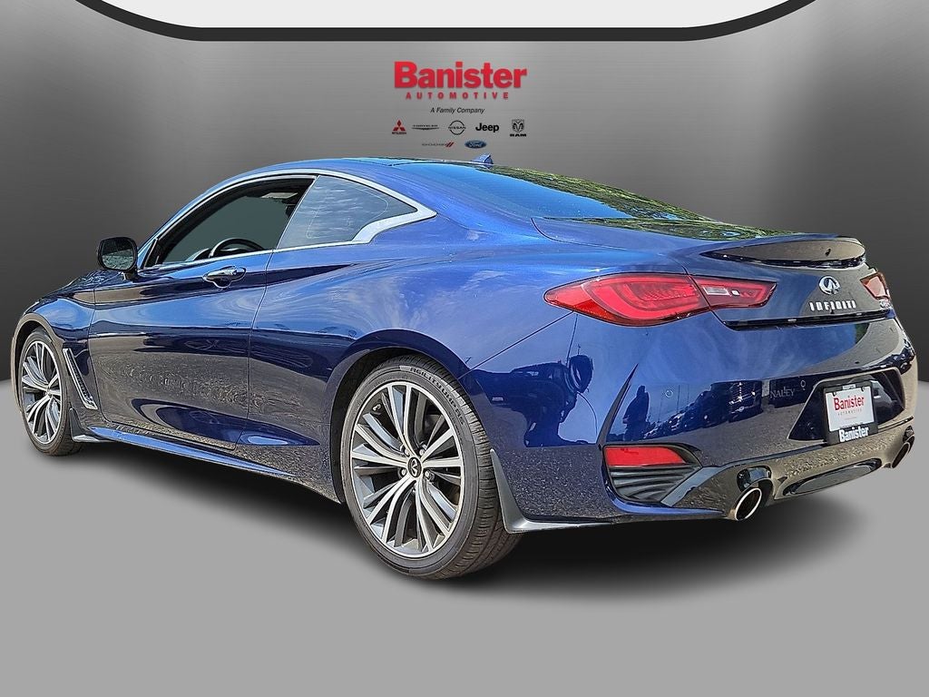 2021 INFINITI Q60 LUXE