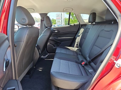 2025 Chevrolet Trax FWD LT