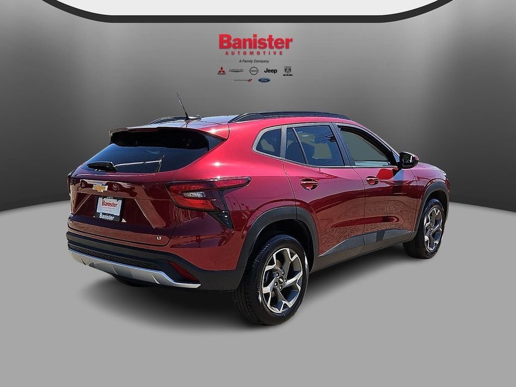 2025 Chevrolet Trax FWD LT