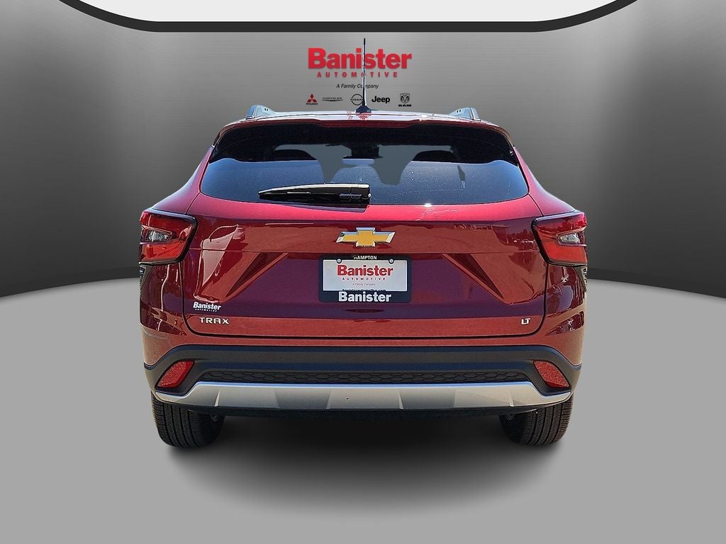 2025 Chevrolet Trax FWD LT