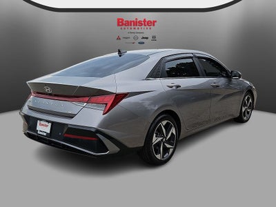 2024 Hyundai Elantra Limited