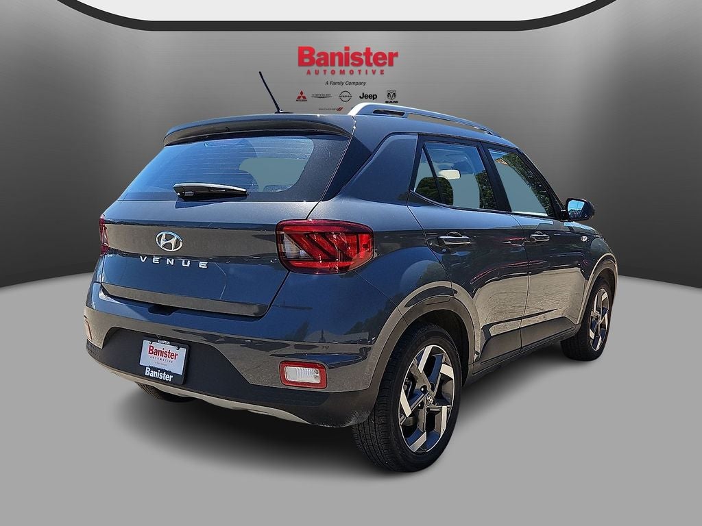 2025 Hyundai Venue SEL