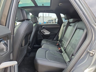 2021 Audi Q3 Premium 40 TFSI quattro Tiptronic