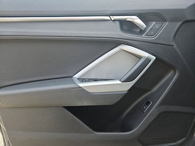 2021 Audi Q3 Premium 40 TFSI quattro Tiptronic