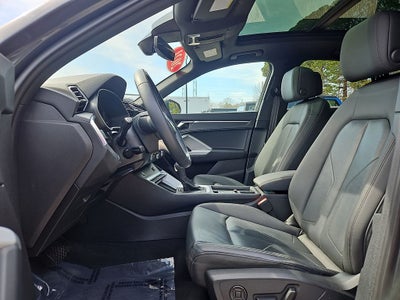 2021 Audi Q3 Premium 40 TFSI quattro Tiptronic