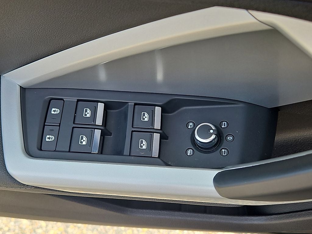 2021 Audi Q3 Premium 40 TFSI quattro Tiptronic