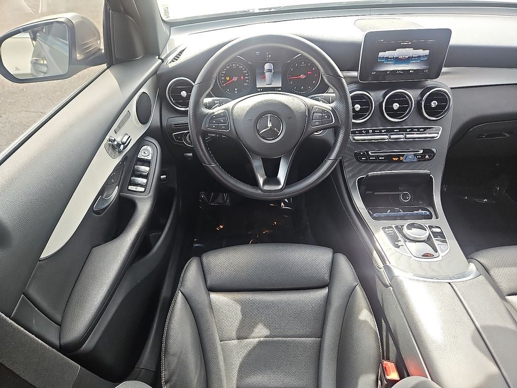 2019 Mercedes-Benz GLC 300 300