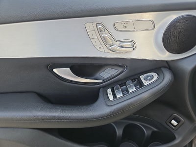 2019 Mercedes-Benz GLC 300 300