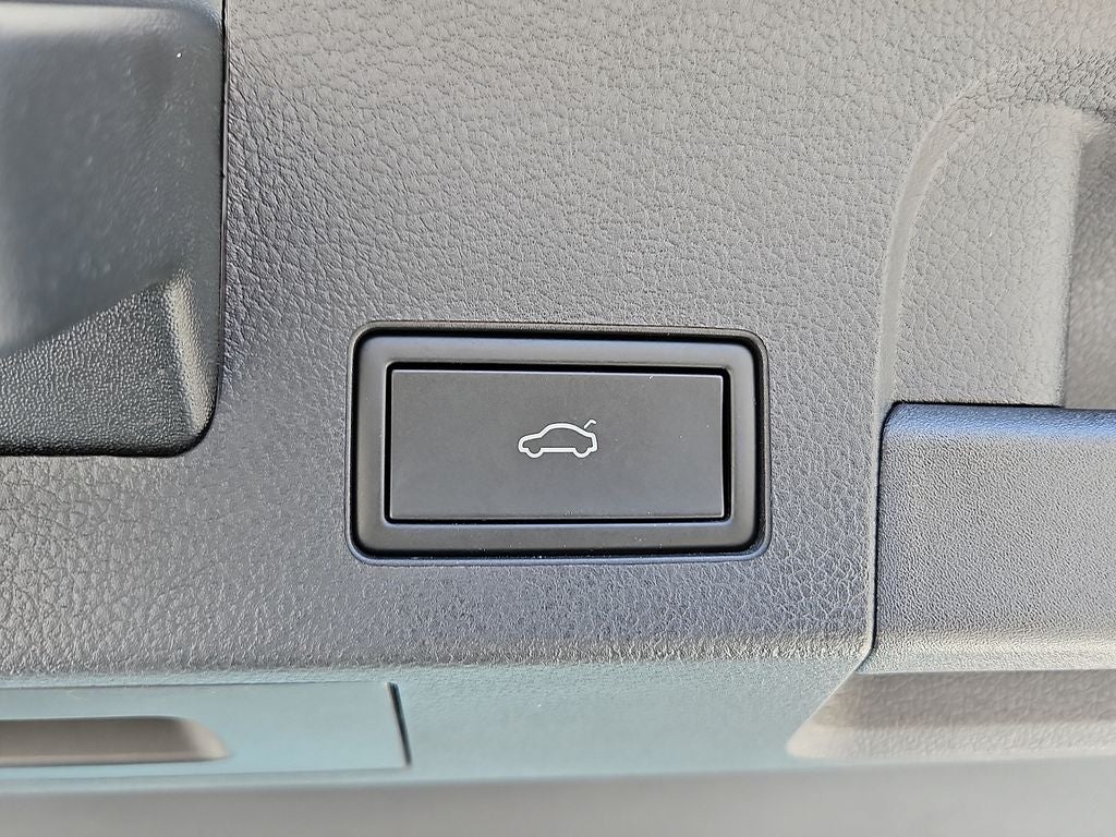 2023 Volkswagen Arteon 2.0T SE R-Line