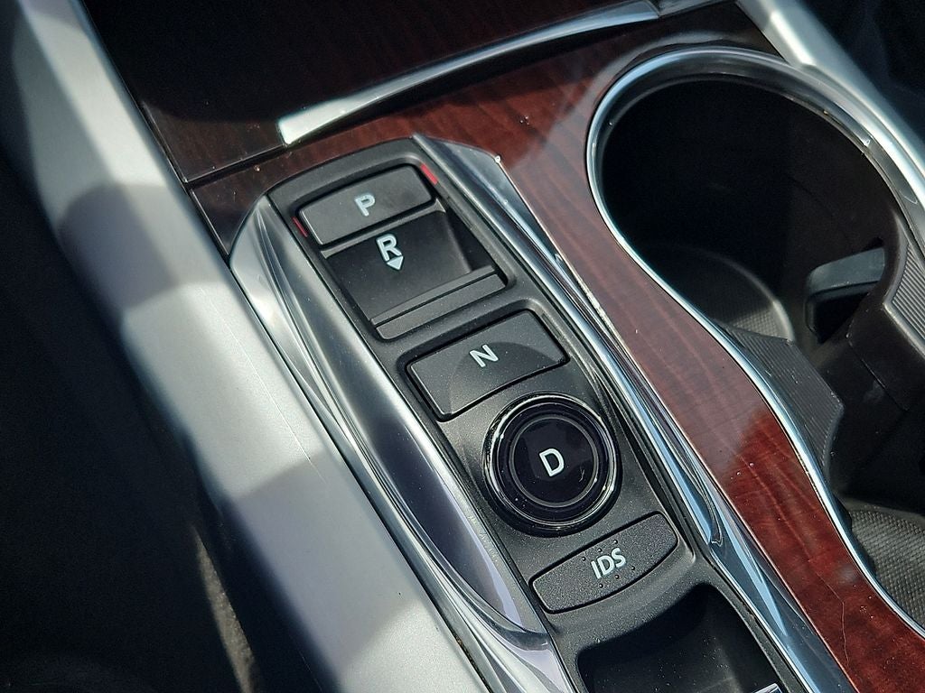 2017 Acura TLX V6 w/Technology Pkg
