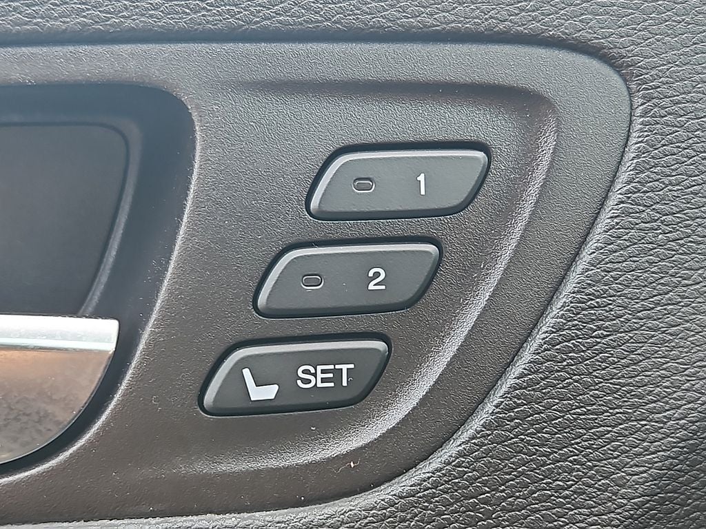 2017 Acura TLX V6 w/Technology Pkg