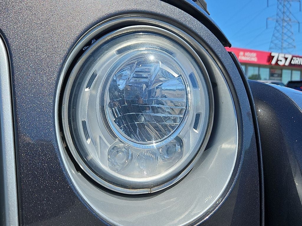 2017 Jeep Wrangler Sahara