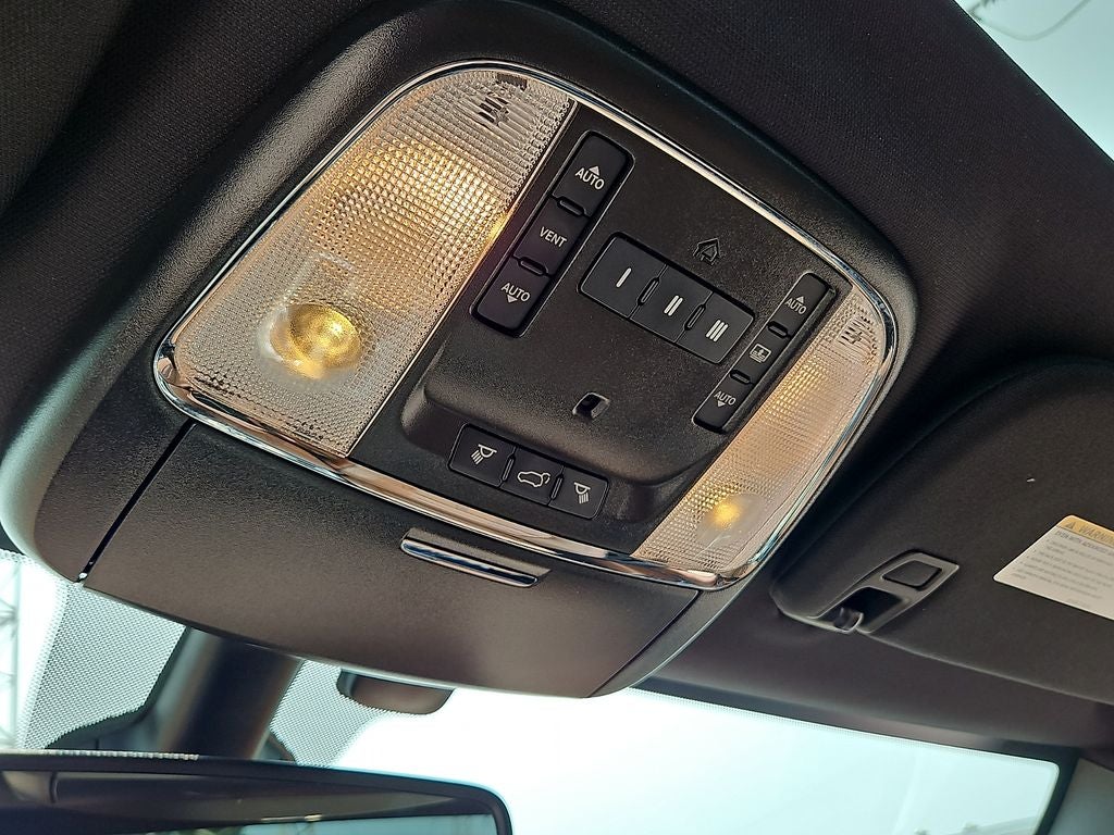 2020 Jeep Grand Cherokee Overland