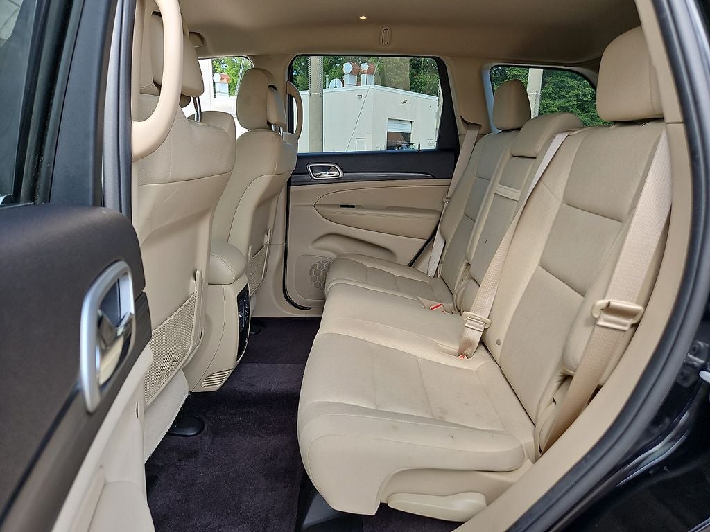 2019 Jeep Grand Cherokee Laredo E