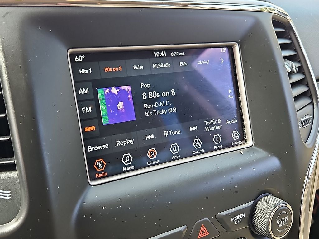 2019 Jeep Grand Cherokee Laredo E
