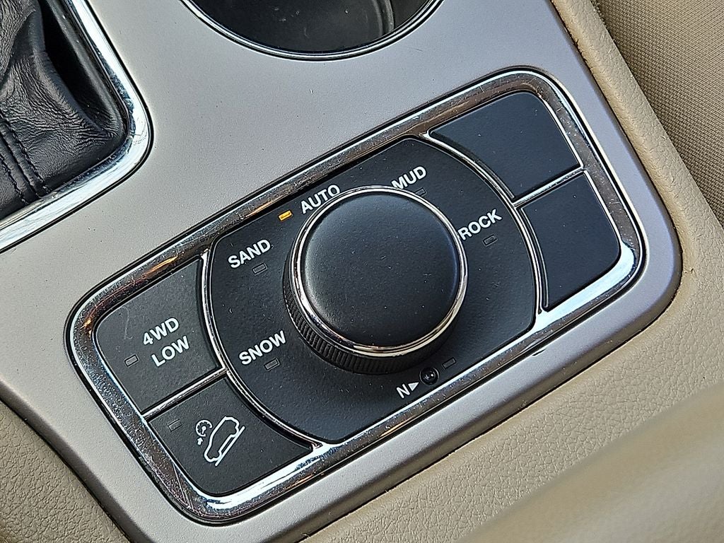 2019 Jeep Grand Cherokee Laredo E