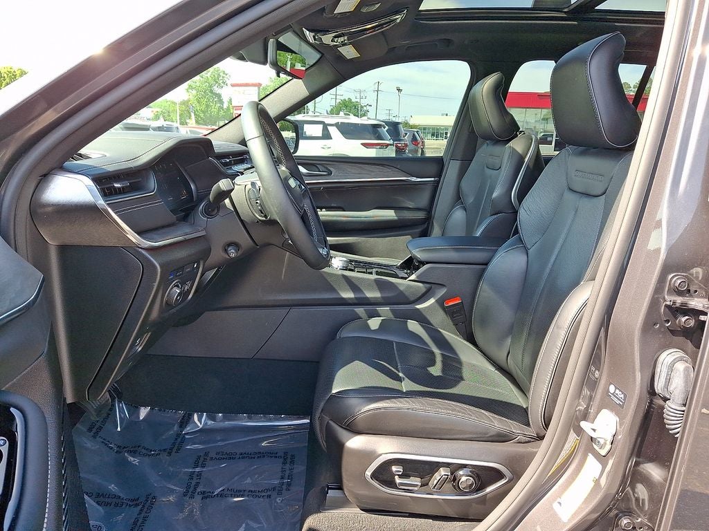 2024 Jeep Grand Cherokee 4xe Overland