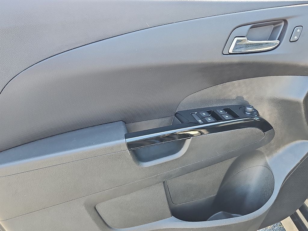 2020 Chevrolet Sonic LT