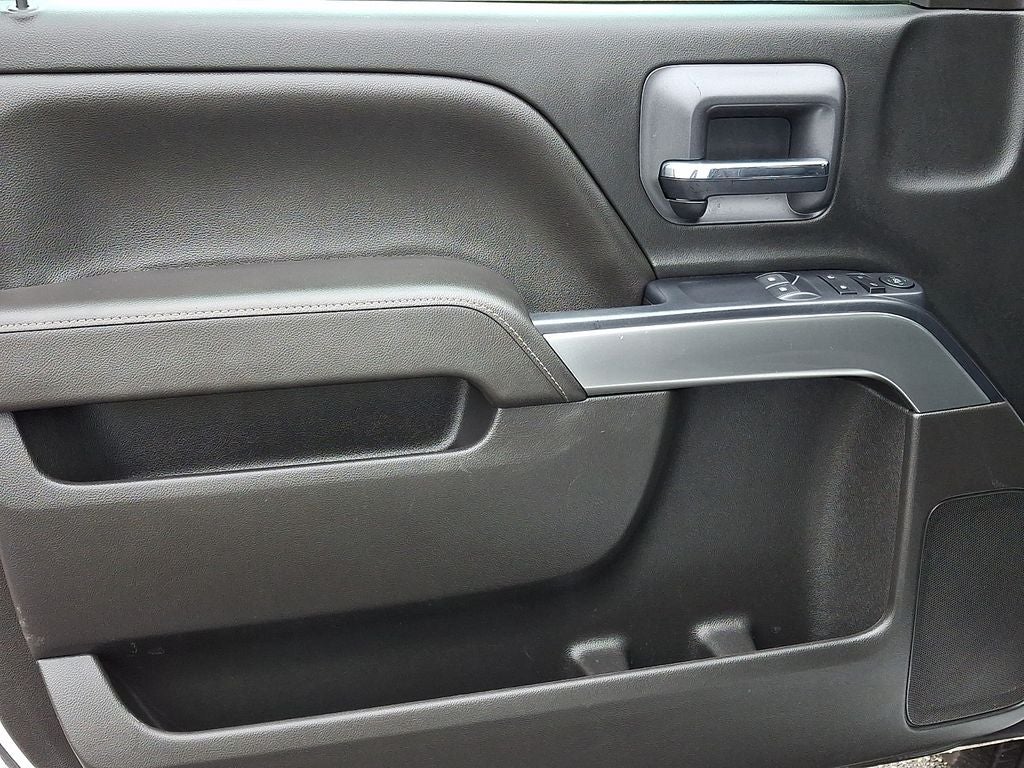 2017 Chevrolet Silverado LT