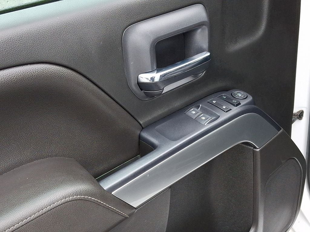 2017 Chevrolet Silverado LT