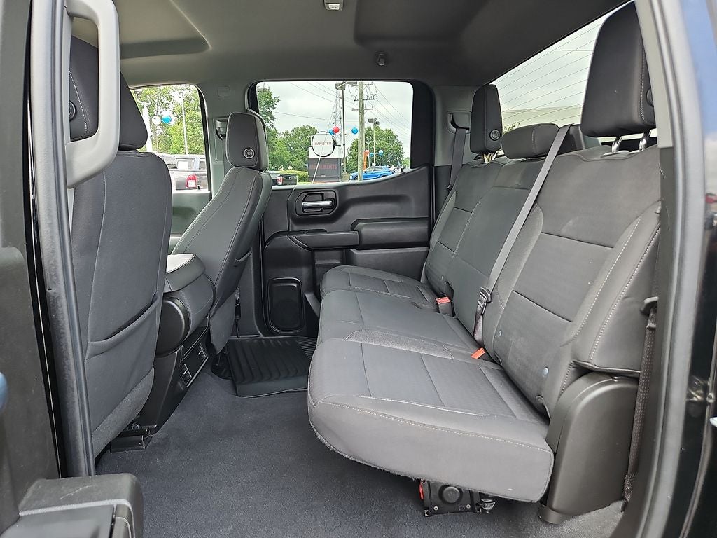 2023 Chevrolet Silverado Custom