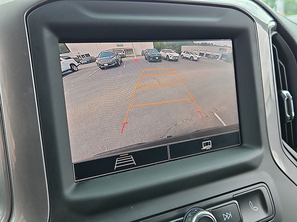 2023 Chevrolet Silverado Custom