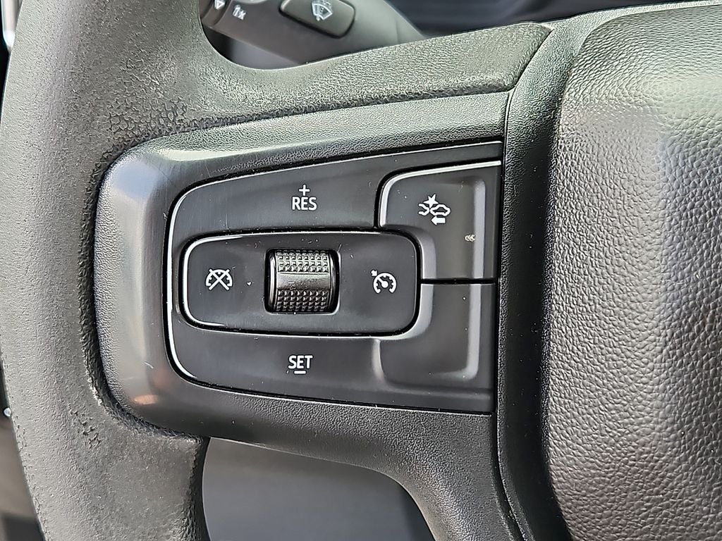 2023 Chevrolet Silverado Custom