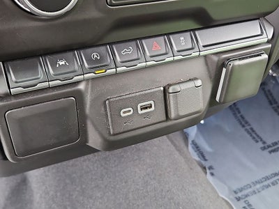 2023 Chevrolet Silverado Custom