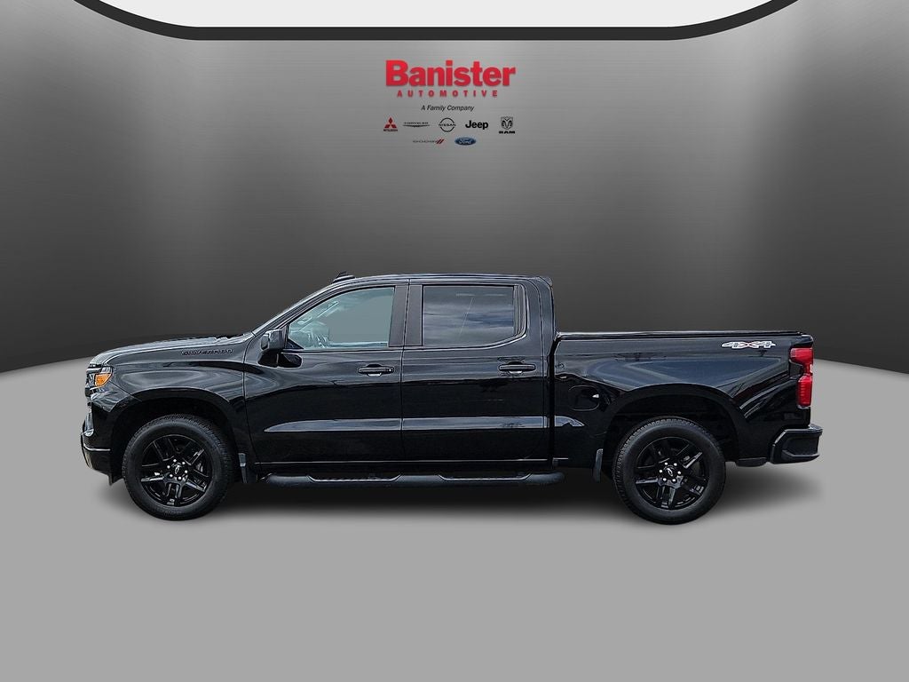2023 Chevrolet Silverado Custom
