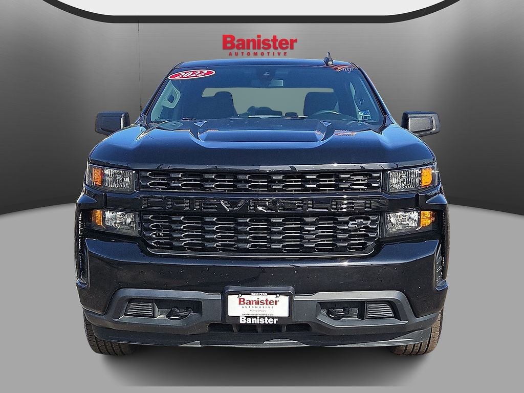 2022 Chevrolet Silverado Custom