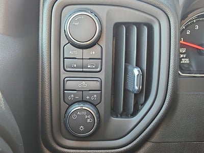 2022 Chevrolet Silverado Custom