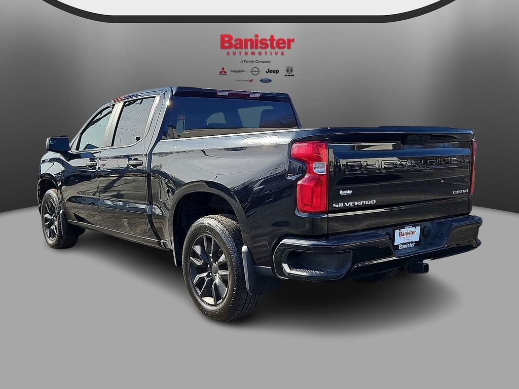 2022 Chevrolet Silverado Custom