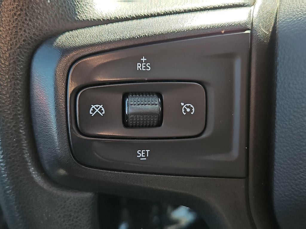 2020 Chevrolet Silverado Custom