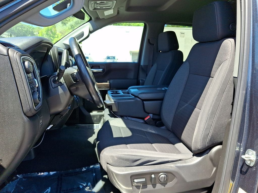 2021 Chevrolet Silverado RST