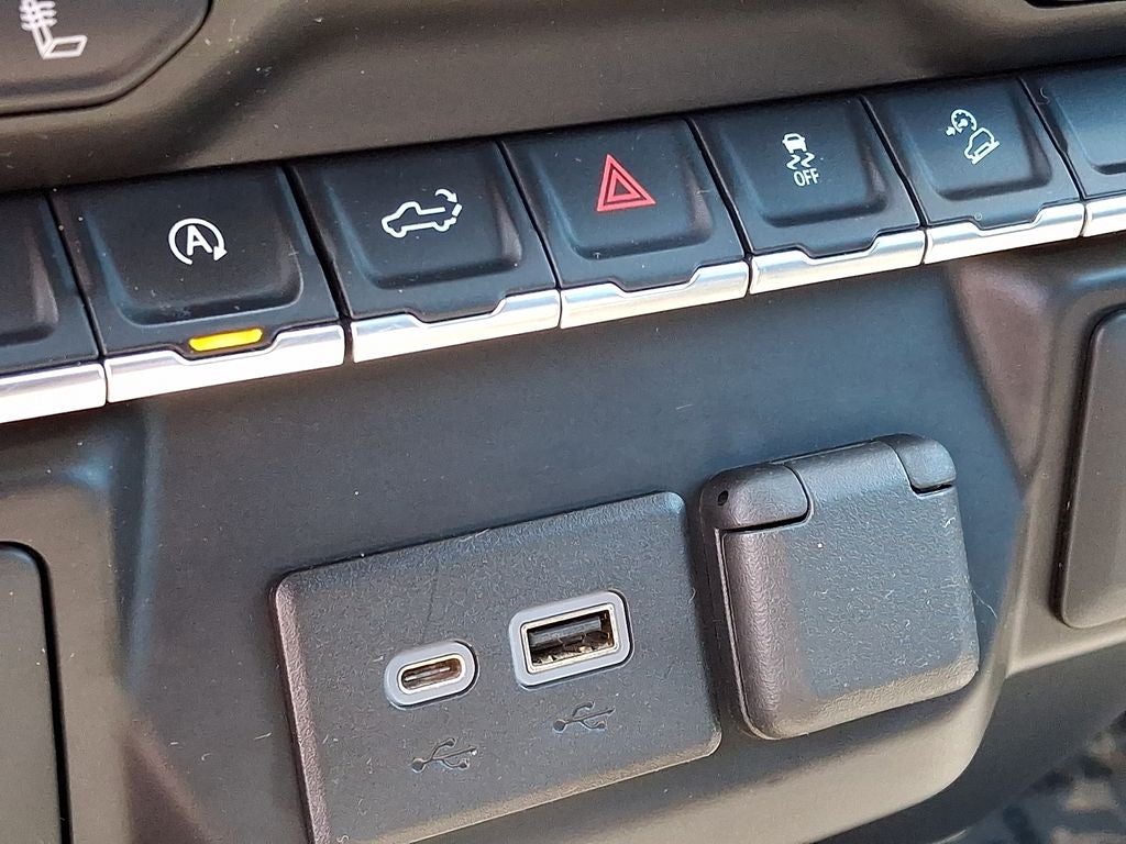 2021 Chevrolet Silverado RST
