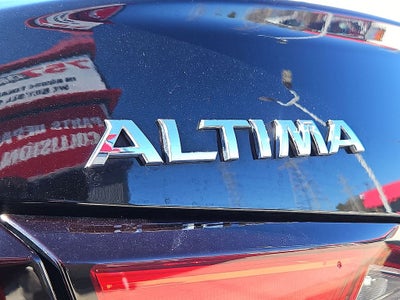 2022 Nissan Altima 2.5 SV