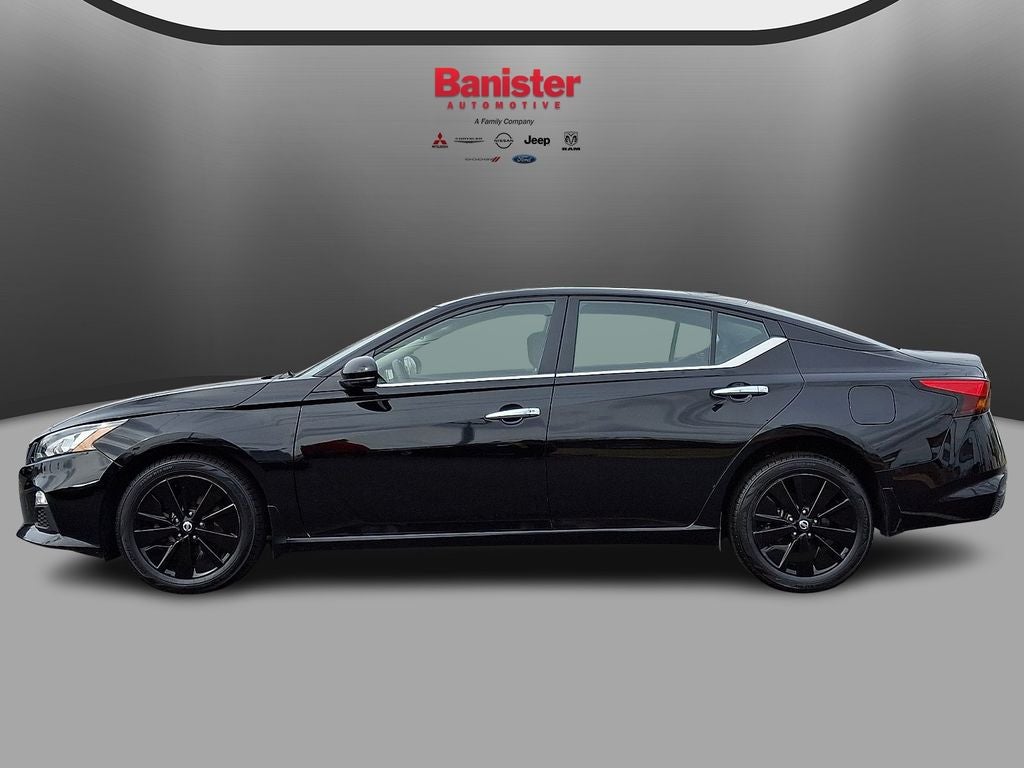 2022 Nissan Altima 2.5 SV