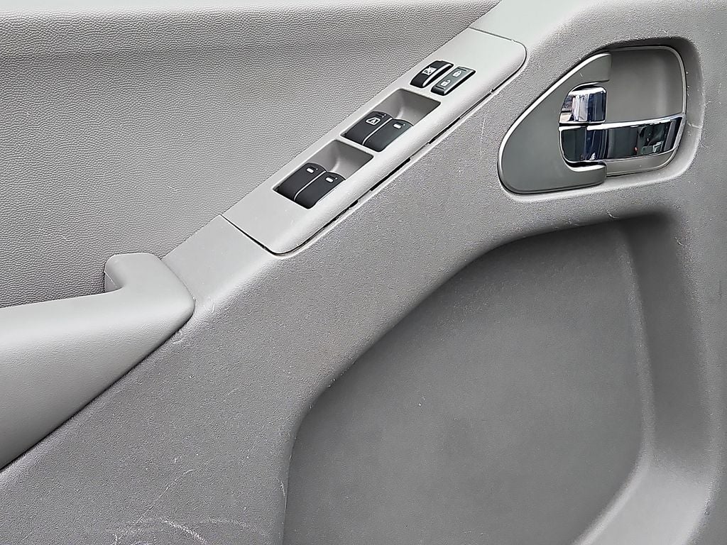 2017 Nissan Frontier Desert Runner