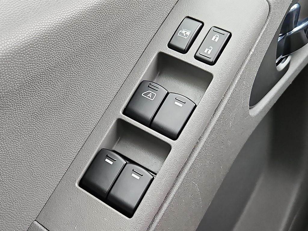 2017 Nissan Frontier Desert Runner