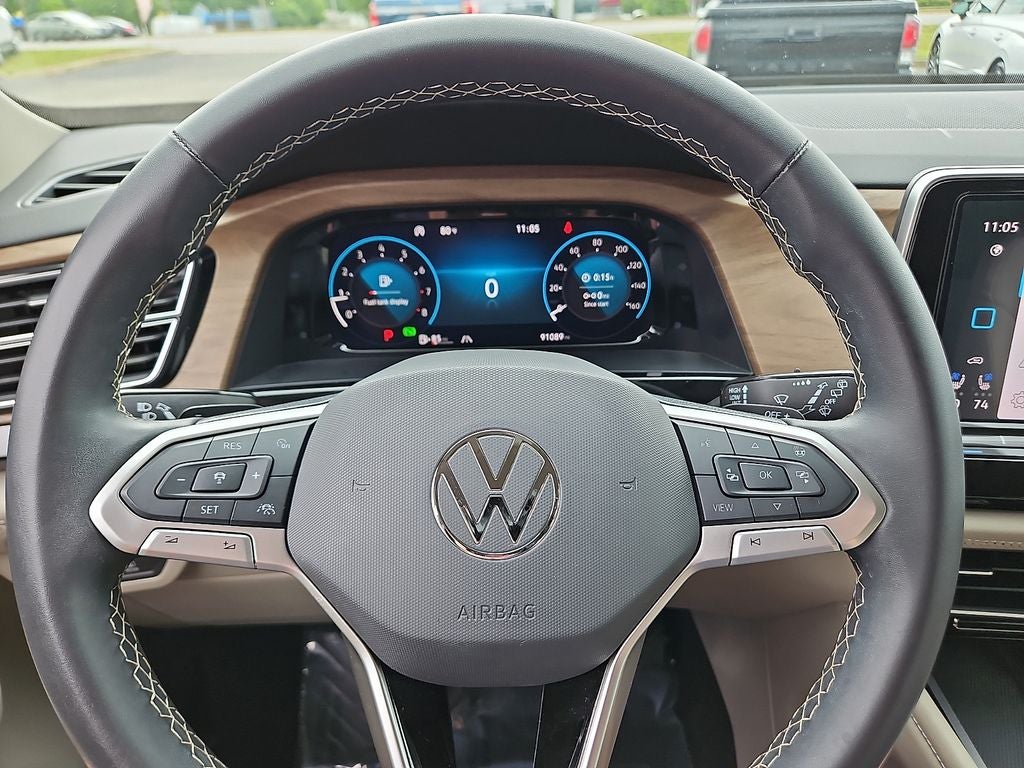 2024 Volkswagen Atlas 2.0T SE w/Technology