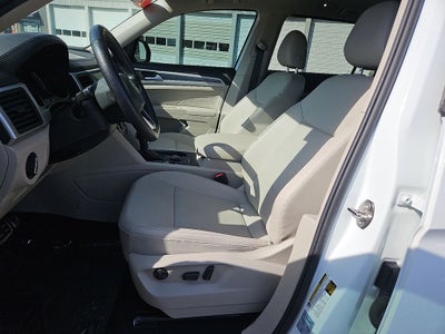 2021 Volkswagen Atlas 3.6L V6 SE w/Technology R-Line