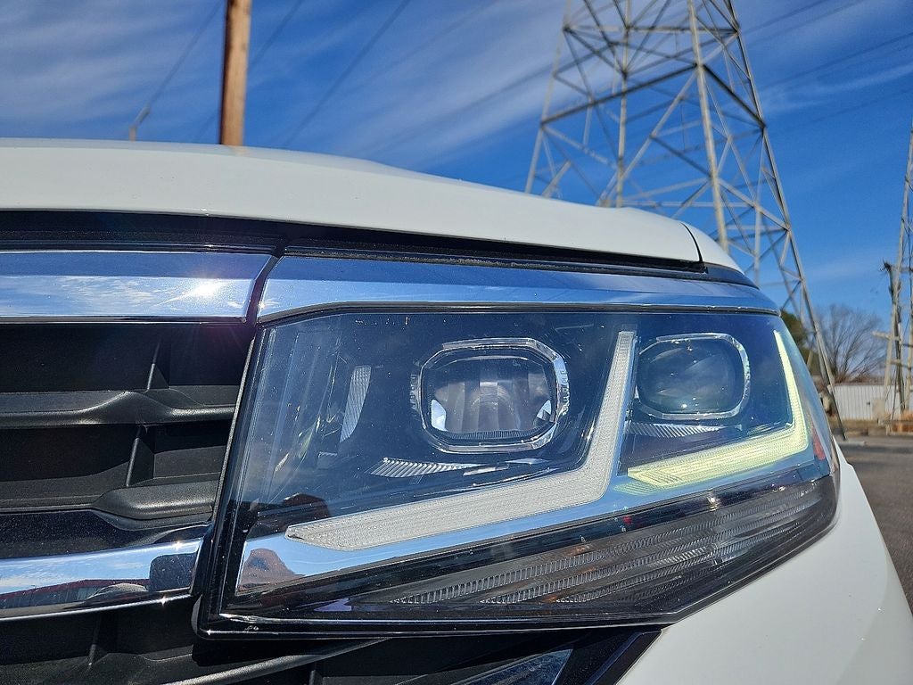 2021 Volkswagen Atlas 3.6L V6 SE w/Technology R-Line