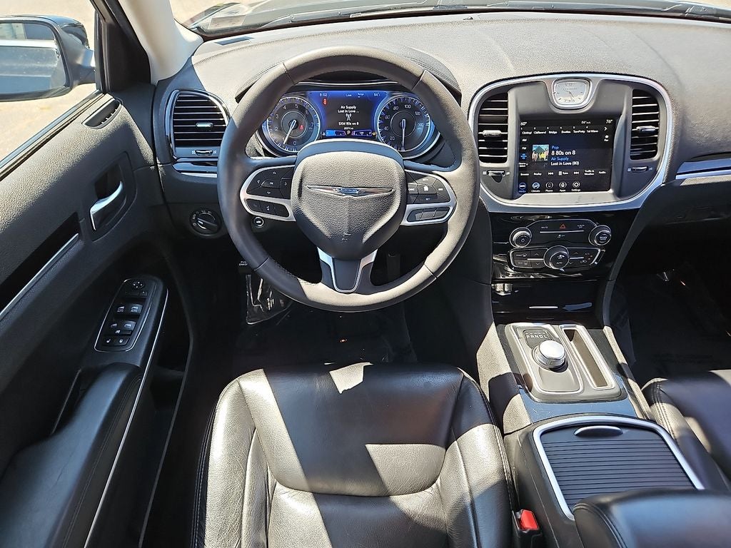 2023 Chrysler 300 Touring