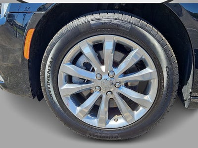 2023 Chrysler 300 Touring