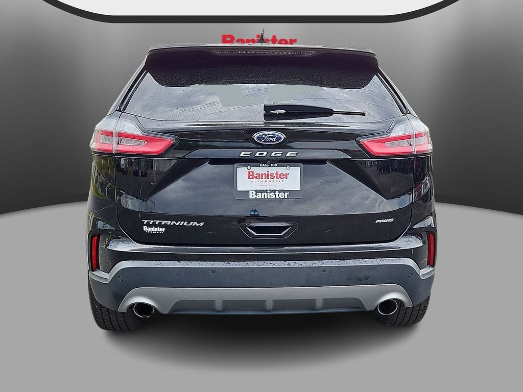 2022 Ford Edge Titanium