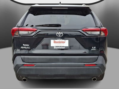 2021 Toyota RAV4 LE